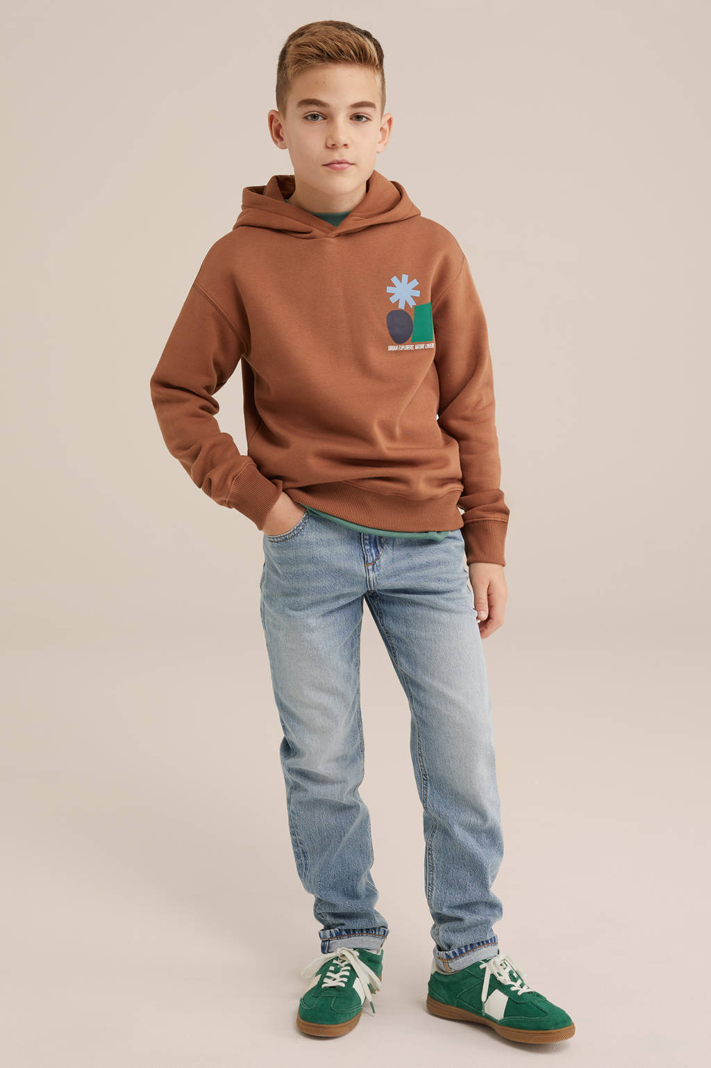 WE Fashion sweater bruin