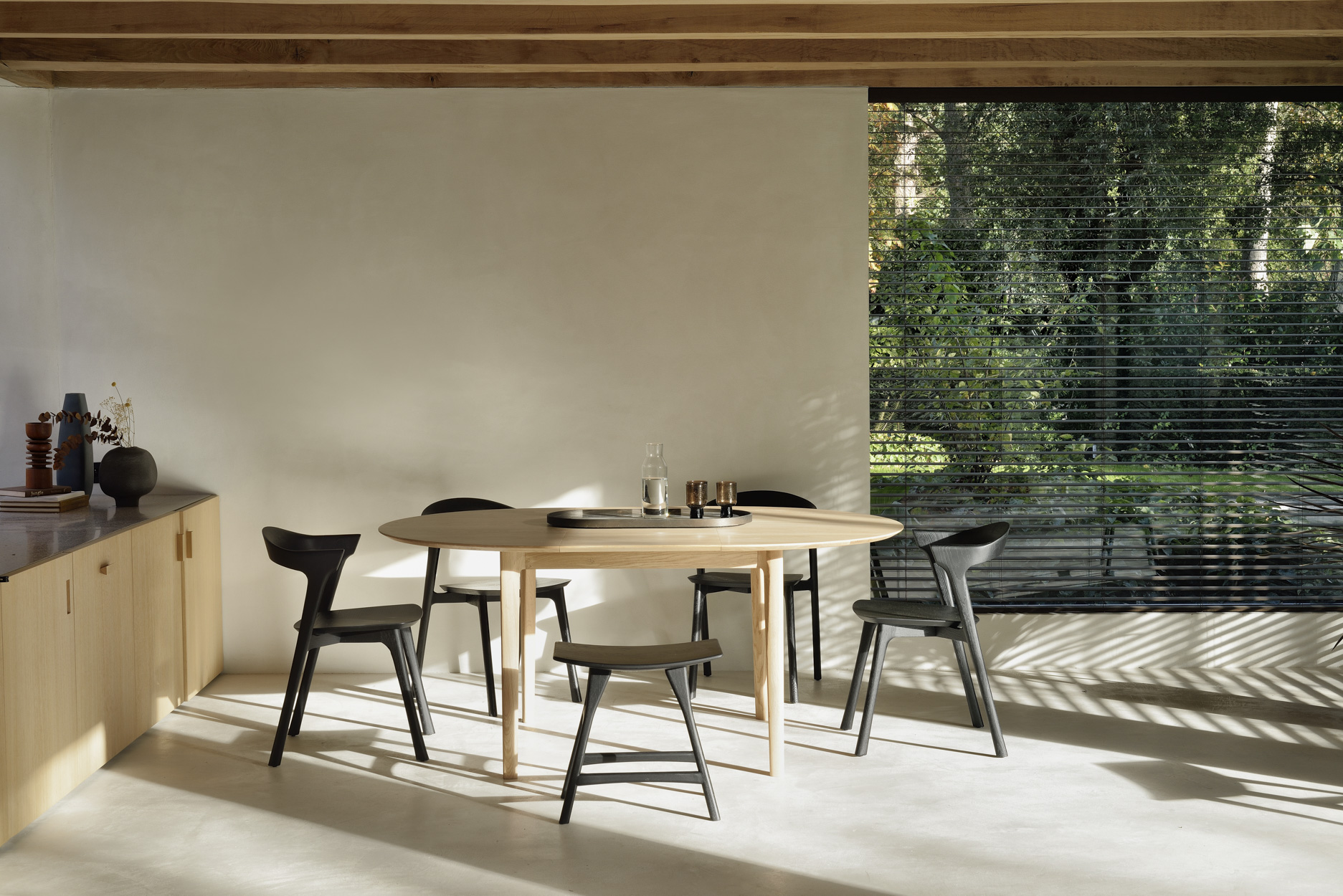 Tafel Bok - rond - uitschuifbaar 129/179 - zwart eiken