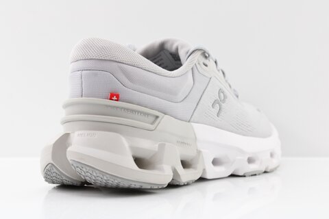On Cloudflyer 5