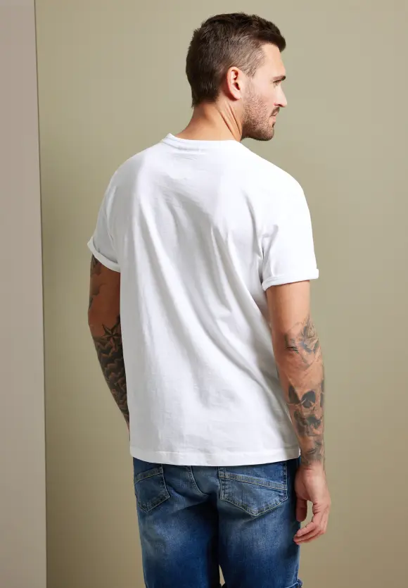 Henleyshirt in Garment Dye - White