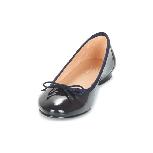 Betty London - VROLA - Marine