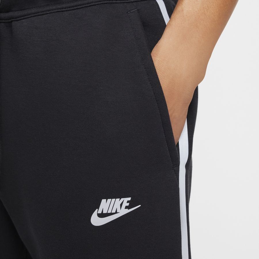 Nike Tech