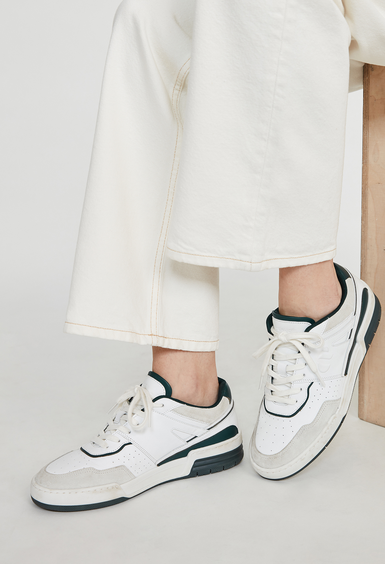 Sneakers blanches cuir