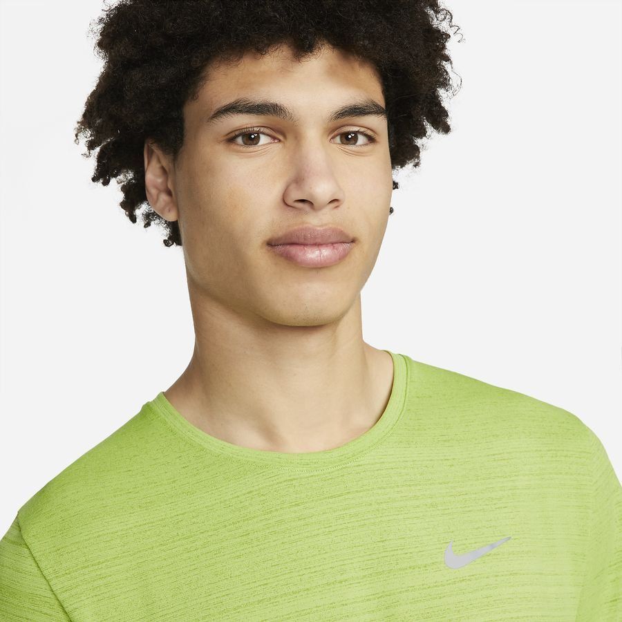 Nike T-shirt Running Dri-FIT Miller - Vert/Argenté