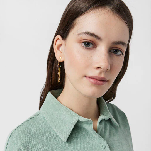 Brinco Cool Joy banhado a ouro 18k sobre prata e pedras preciosas.