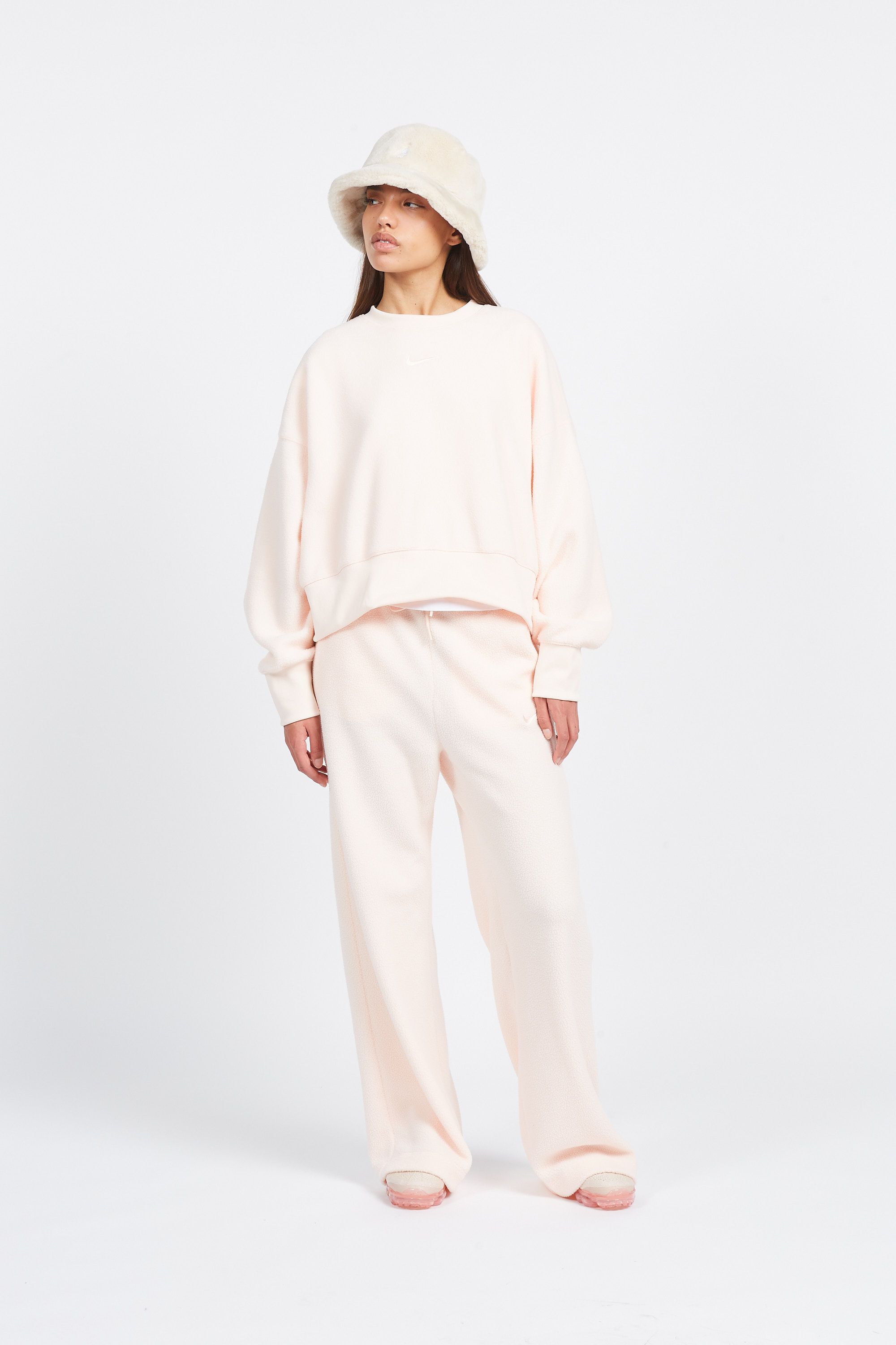 NIKE Sweatshirt  PLSH FZ HDY Beige