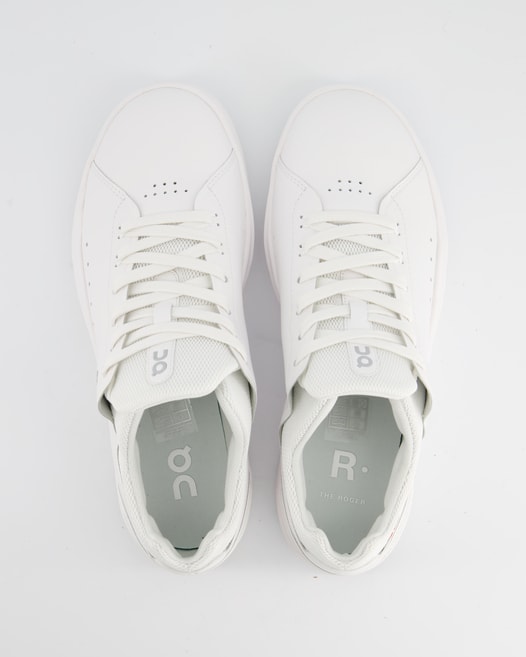 ON Running Roger Advantage Sneaker in Weiß
