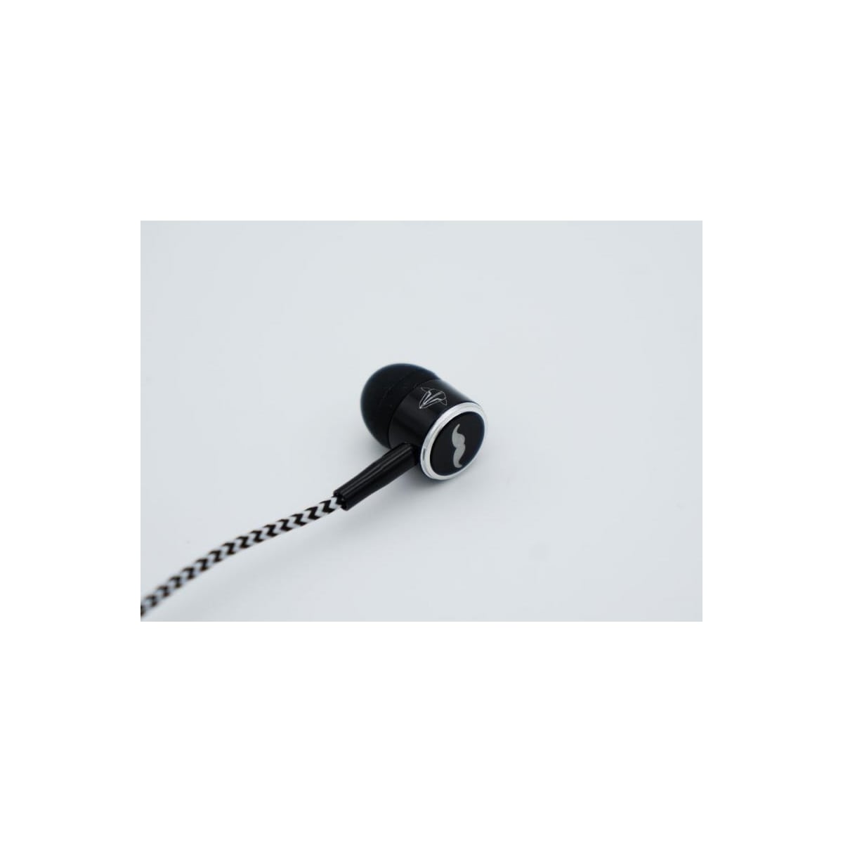 Team Blacksheep TBS Mr Steele Earbud