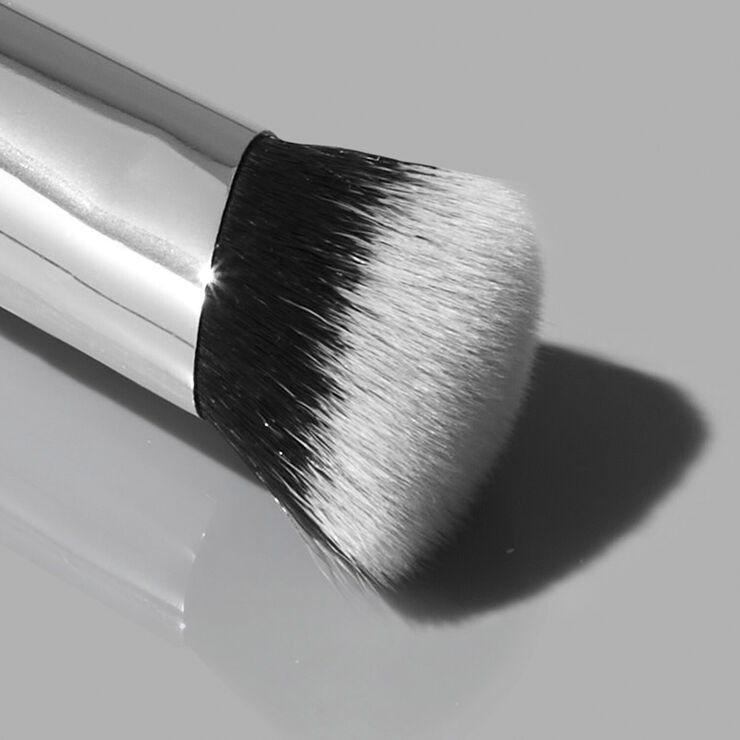 Haus Labs Cruelty-Free Concealer Brush
