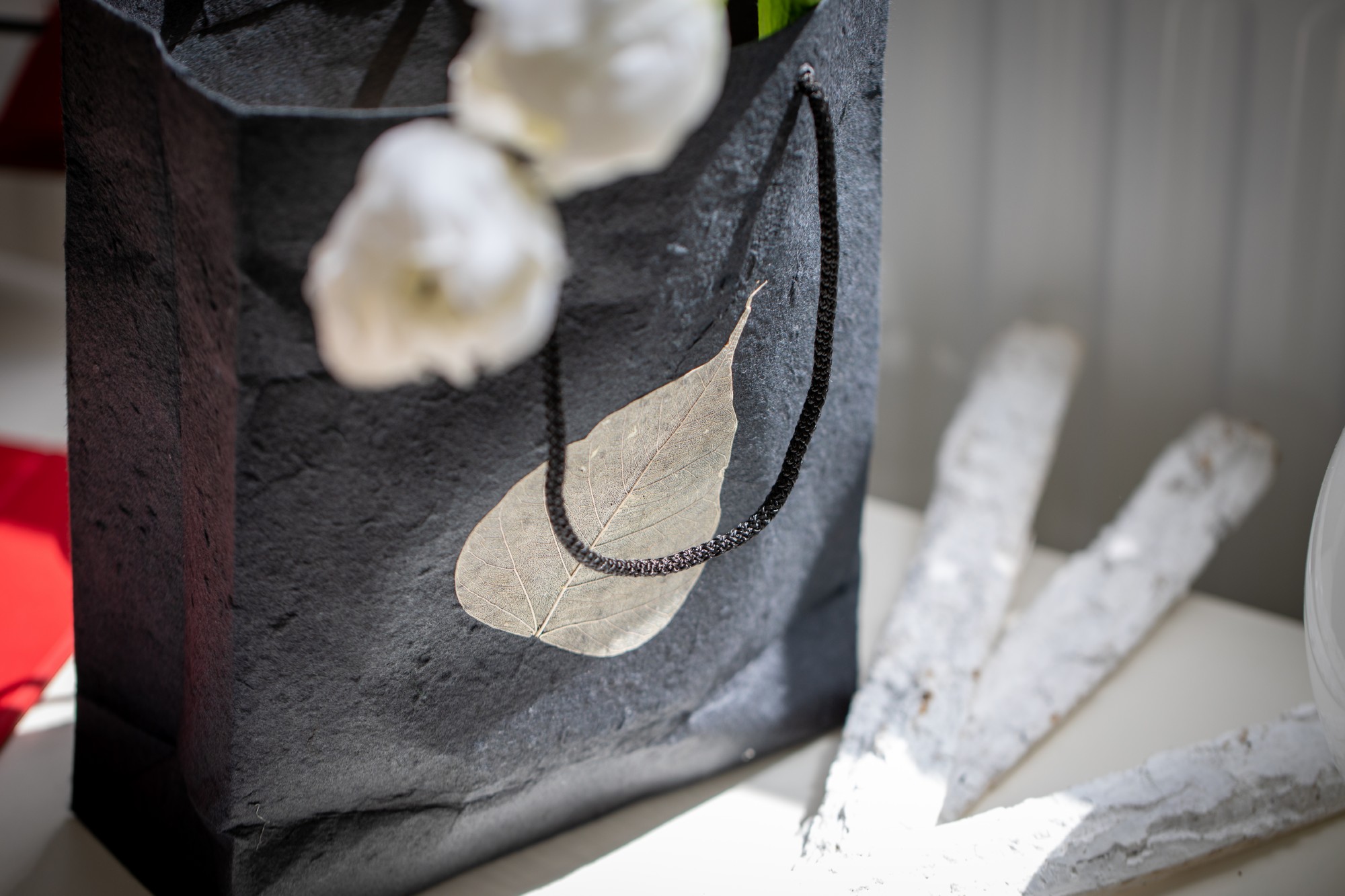 Tasche 'Bodhi-Blatt', schwarz, B 25 cm, H 30 cm, T 10 cm günstig bestellen
