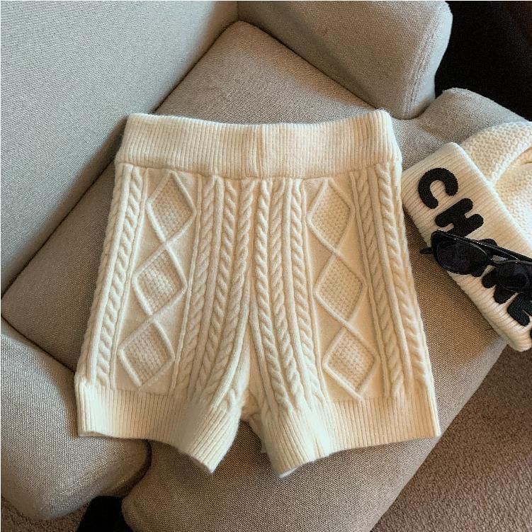Auboi - Kabelgebreide shorts met trekkoordtaille