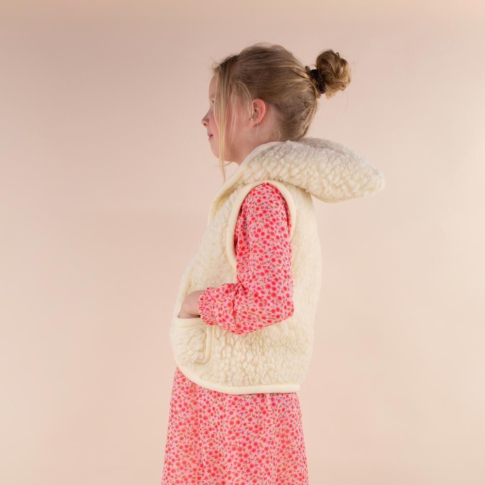 Moonrise kids wollen bodywarmer Shaula beige met capuchon