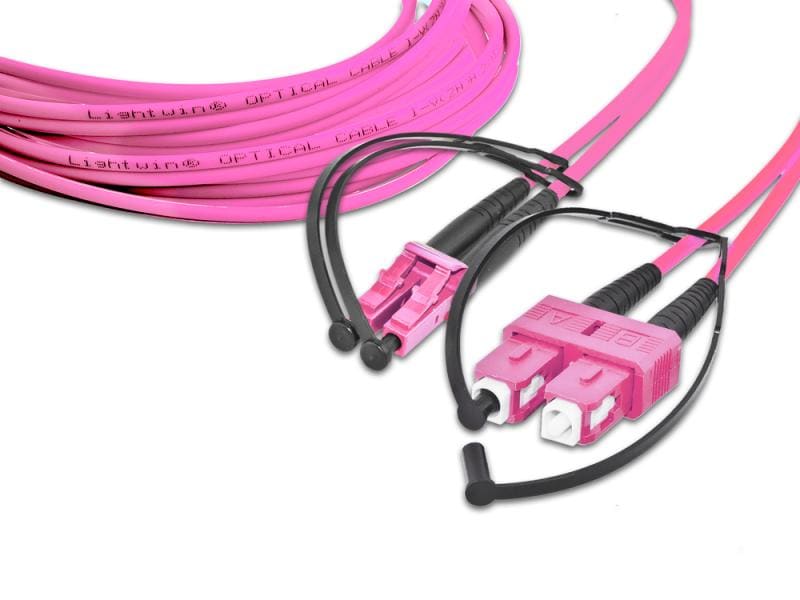 Lightwin LWL-Patchkabel Multimode LC – SC, OM4, Duplex, 1.5 Lightwin LC-SC, Multimode, OM4, 1.5m High Quality LWL-Patchkabel inkl. Serienummer und Messprotokoll