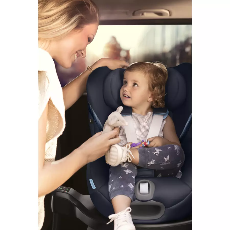 cybex GOLD Reboarder Sirona S2 i-Size Hibiscus Red