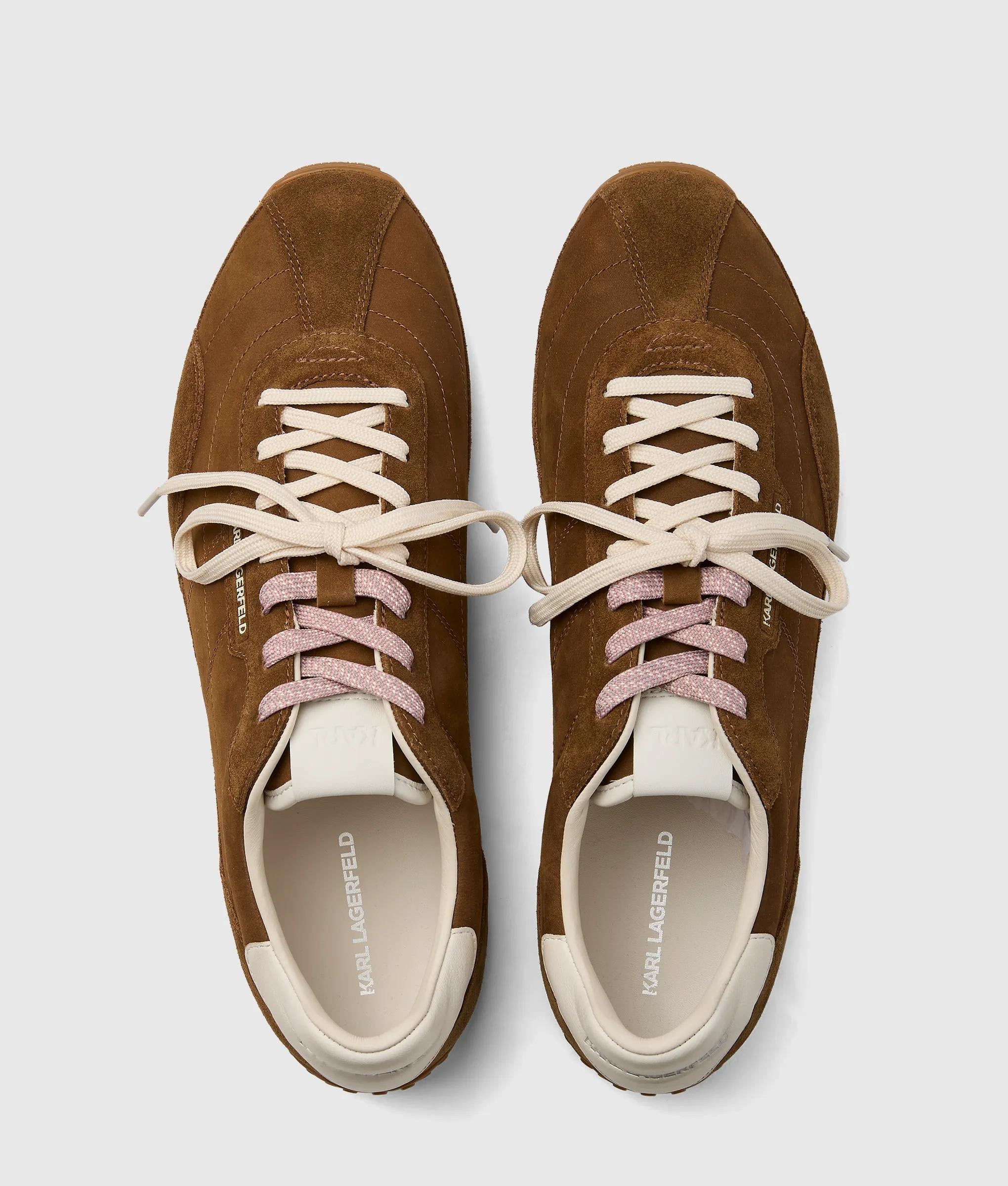 Astra Volley sneakers van suède