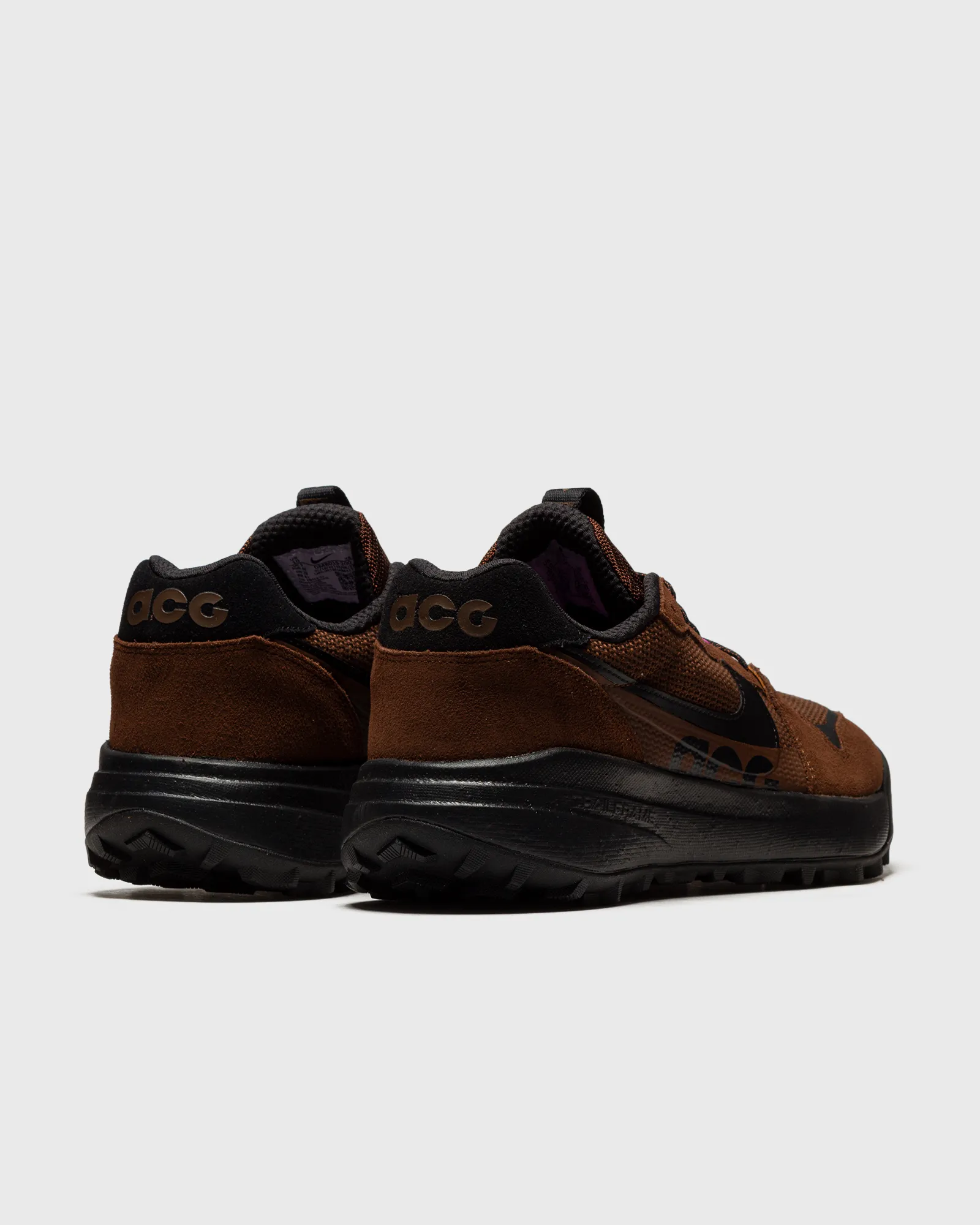 Nike ACG Lowcate