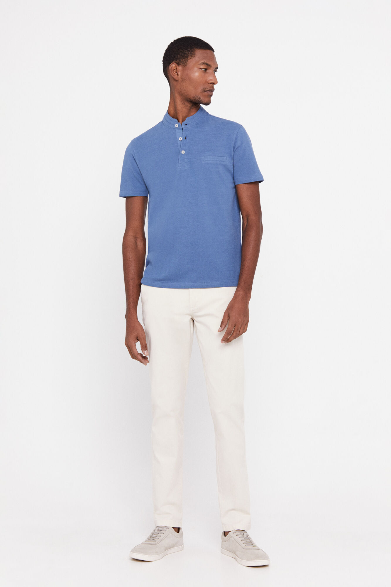 Camisa polo com gola mandarim - Estampa azul