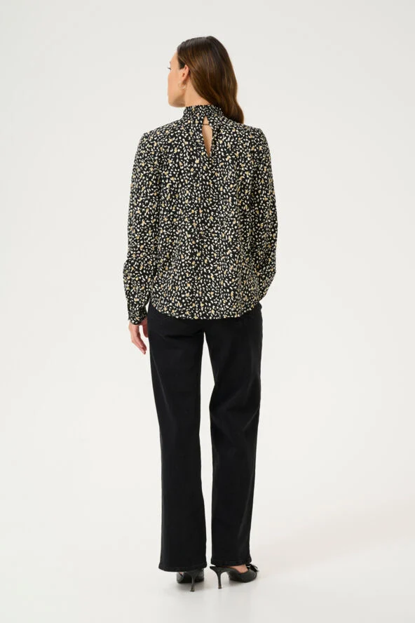 Kaffe KAmalene Blouse Black/white/gold print