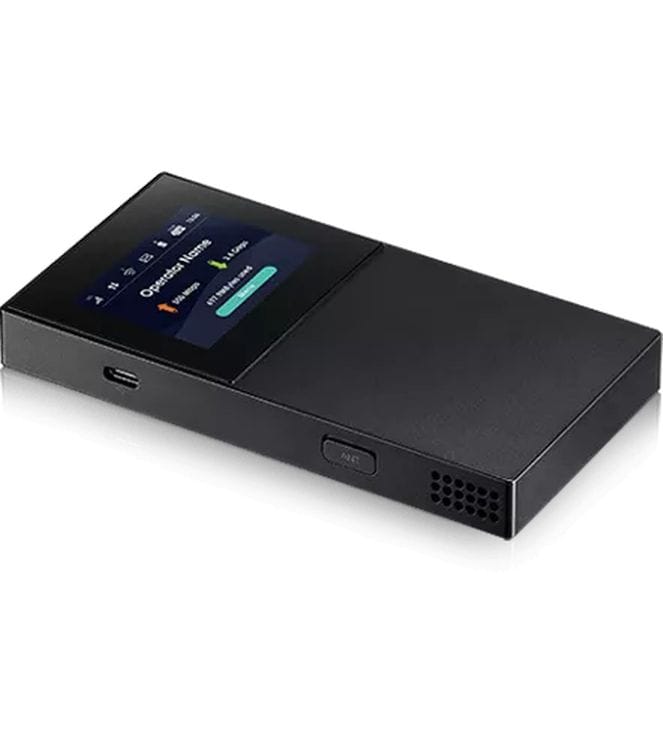 Zyxel 5G Hotspot NR2301 Schnelles 5G & Wi-Fi 6 Internet für Unterwegs – Der ultimative mobile Router
