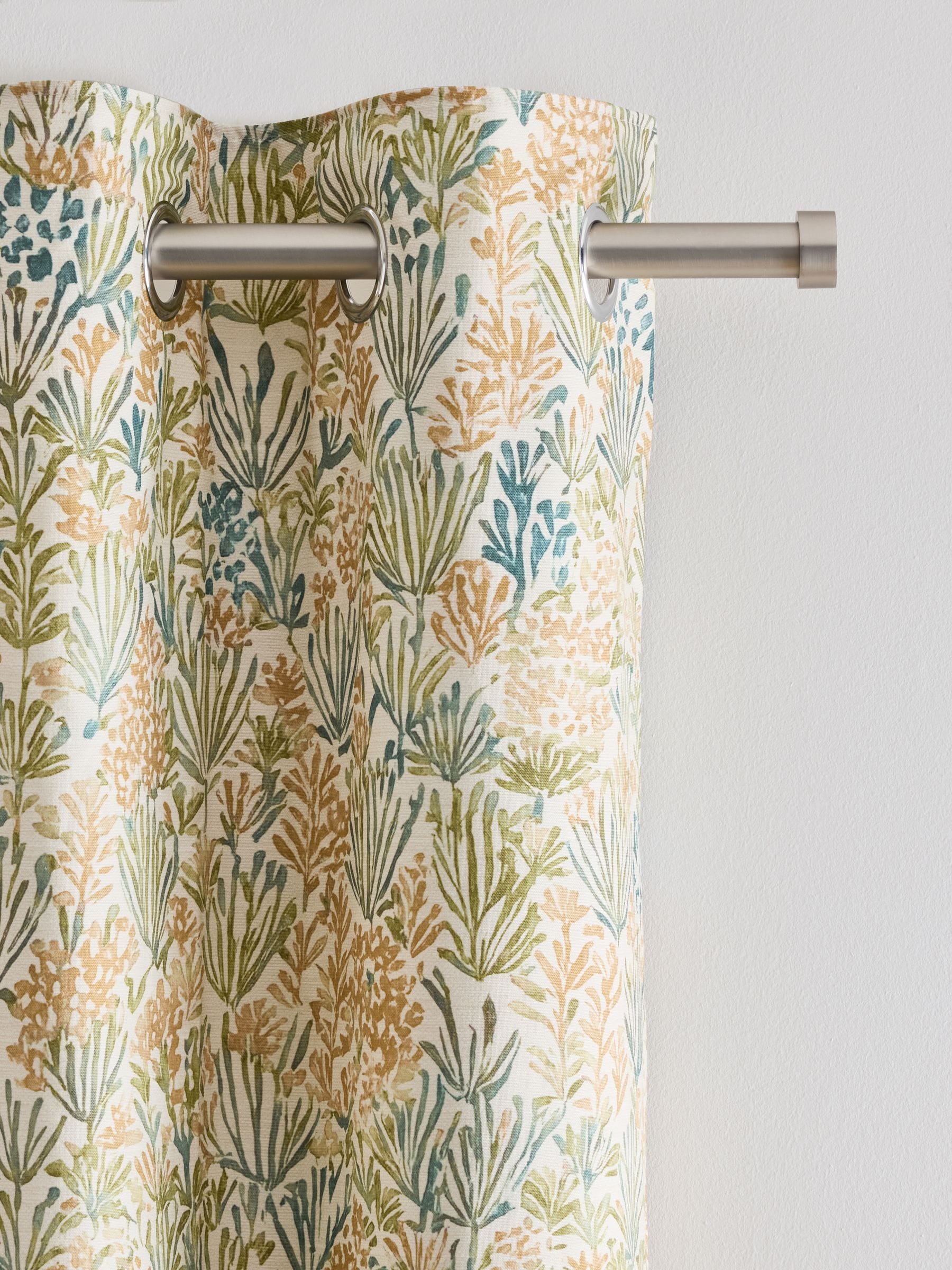 Autumn Leaf Print Eyelet Lined Curtains