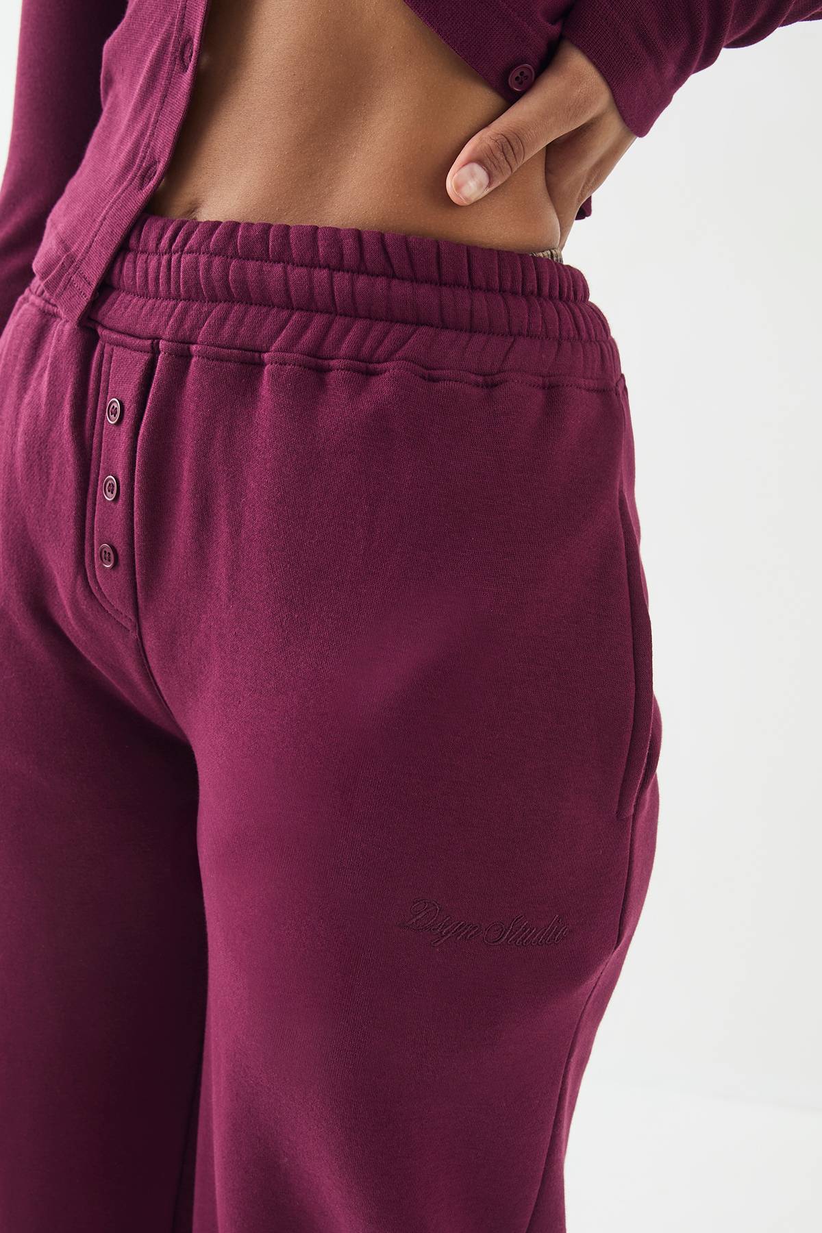 Jogging Henley Brodé DSGN Studio