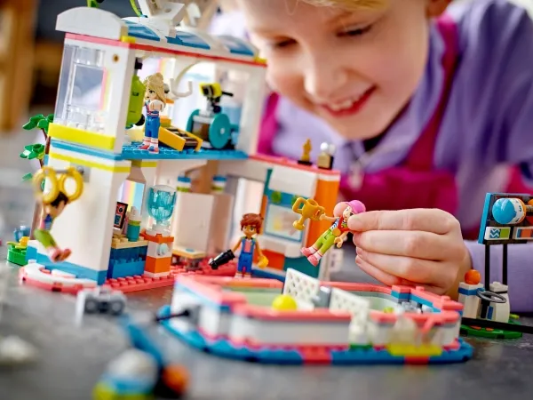 LEGO Friends 41744 Sportscenter