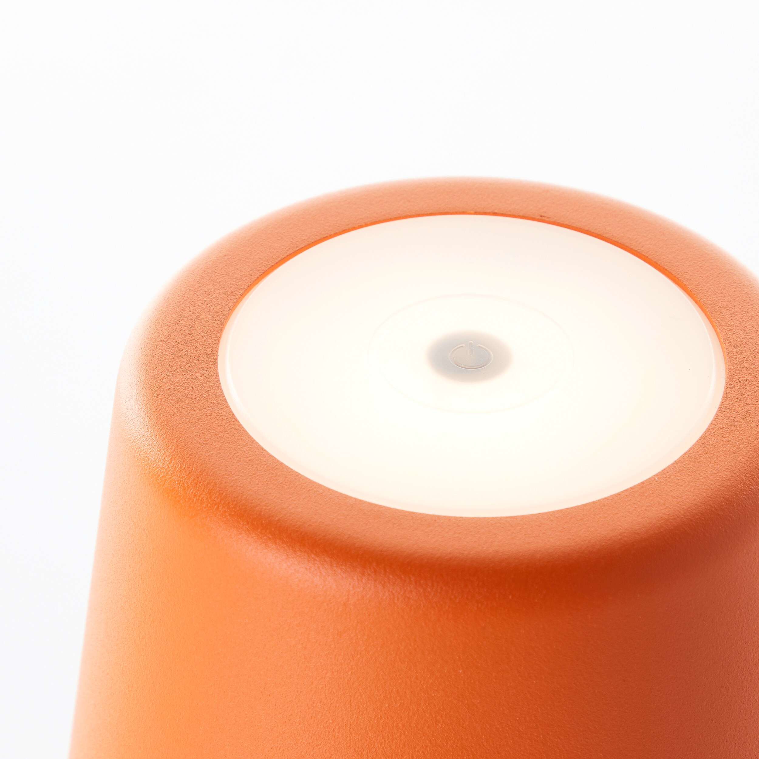 Brilliant Lampe Kaami LED Außentischleuchte 37cm orange matt Metall/Holz orange 2 W LED integriert