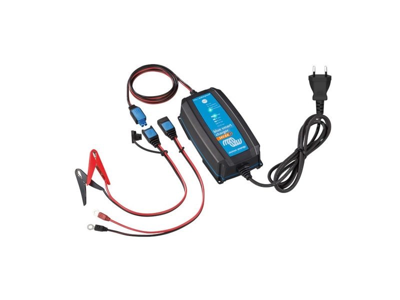 Victron Batterieladegerät Blue Smart mit Bluetooth, IP65 24 Ladegerät mit einem Wirkungsgrad von bis zu 94% und CH-Stecker