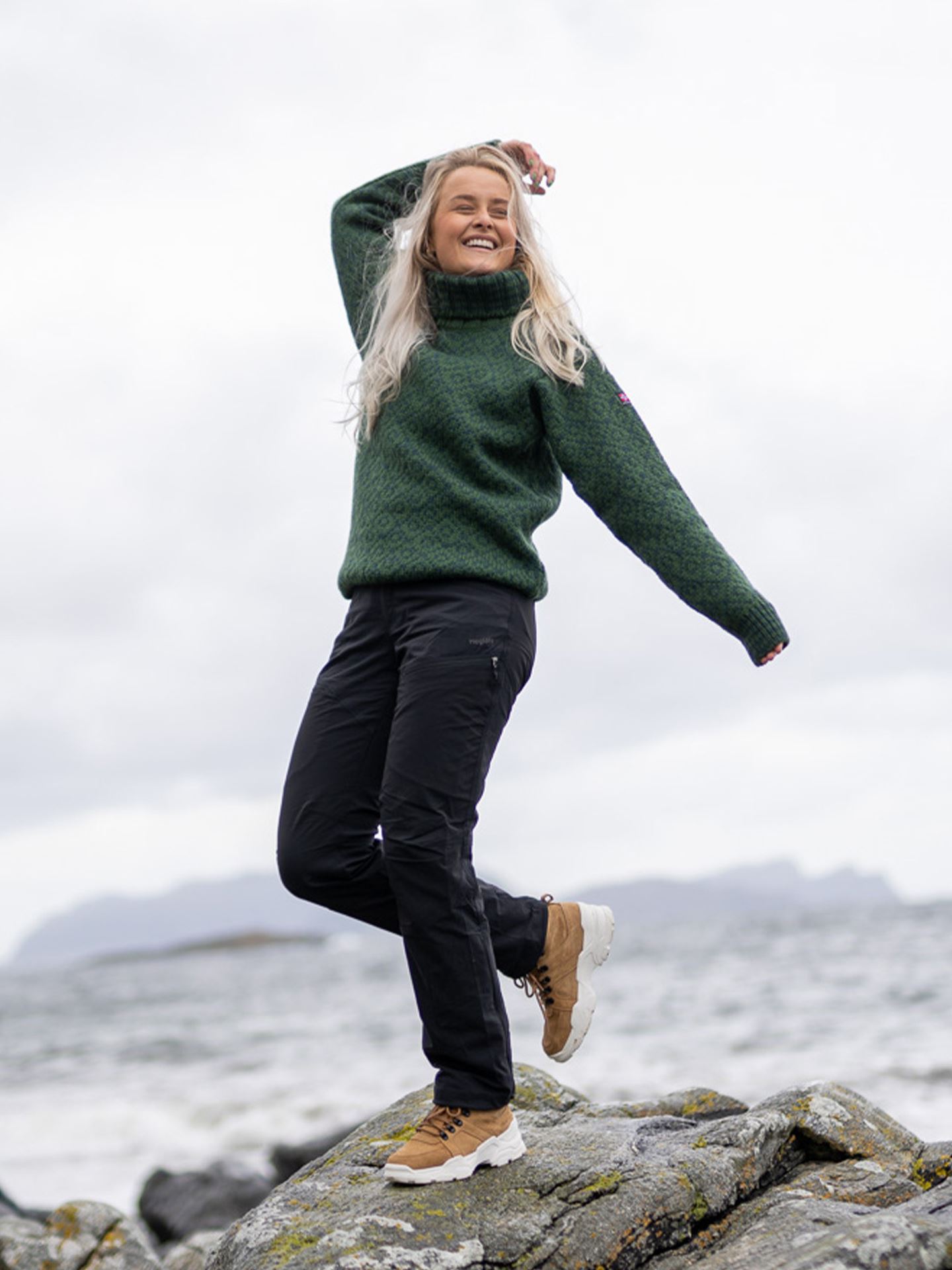 Svalbard Sweater High Neck