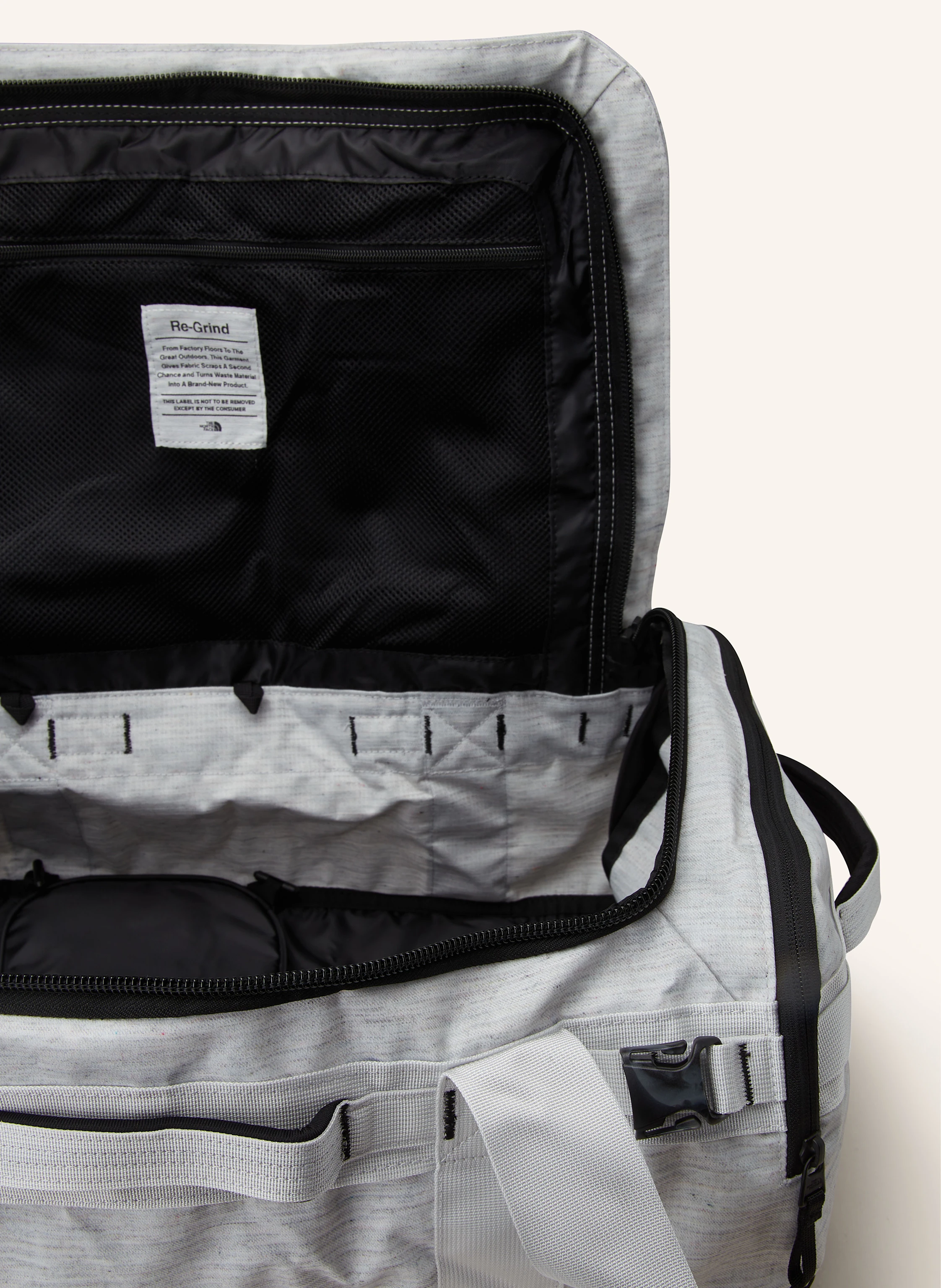 THE NORTH FACE Reisetasche BASE CAMP DUFFEL 42 l