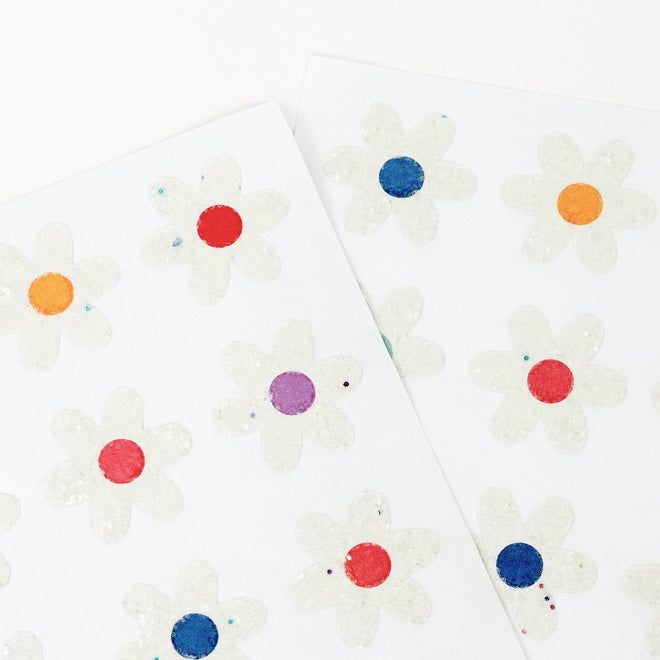 Set de 8 feuilles de 12 autocollants marguerite Meri Meri