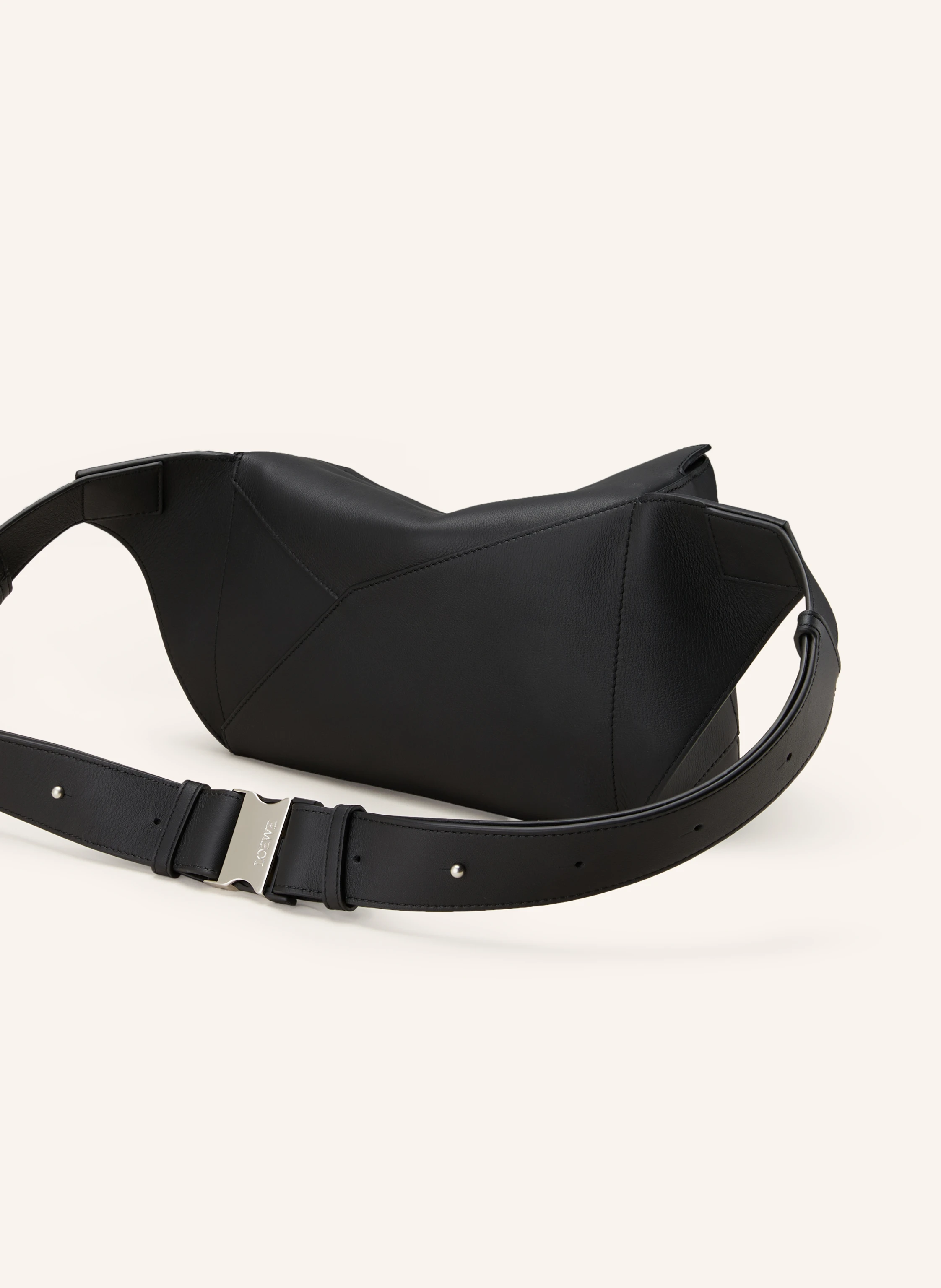 LOEWE Gürteltasche PUZZLE EDGE