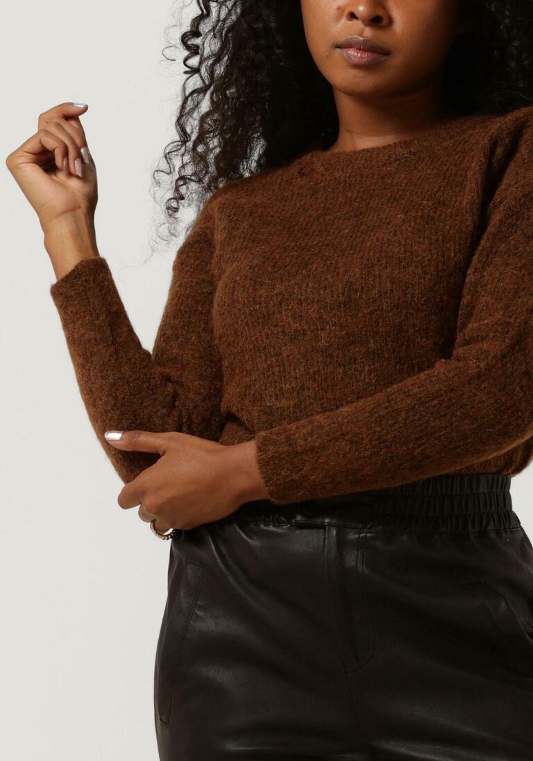 MY ESSENTIAL WARDROBE bruine my essential wardrobe trui the knit pullover