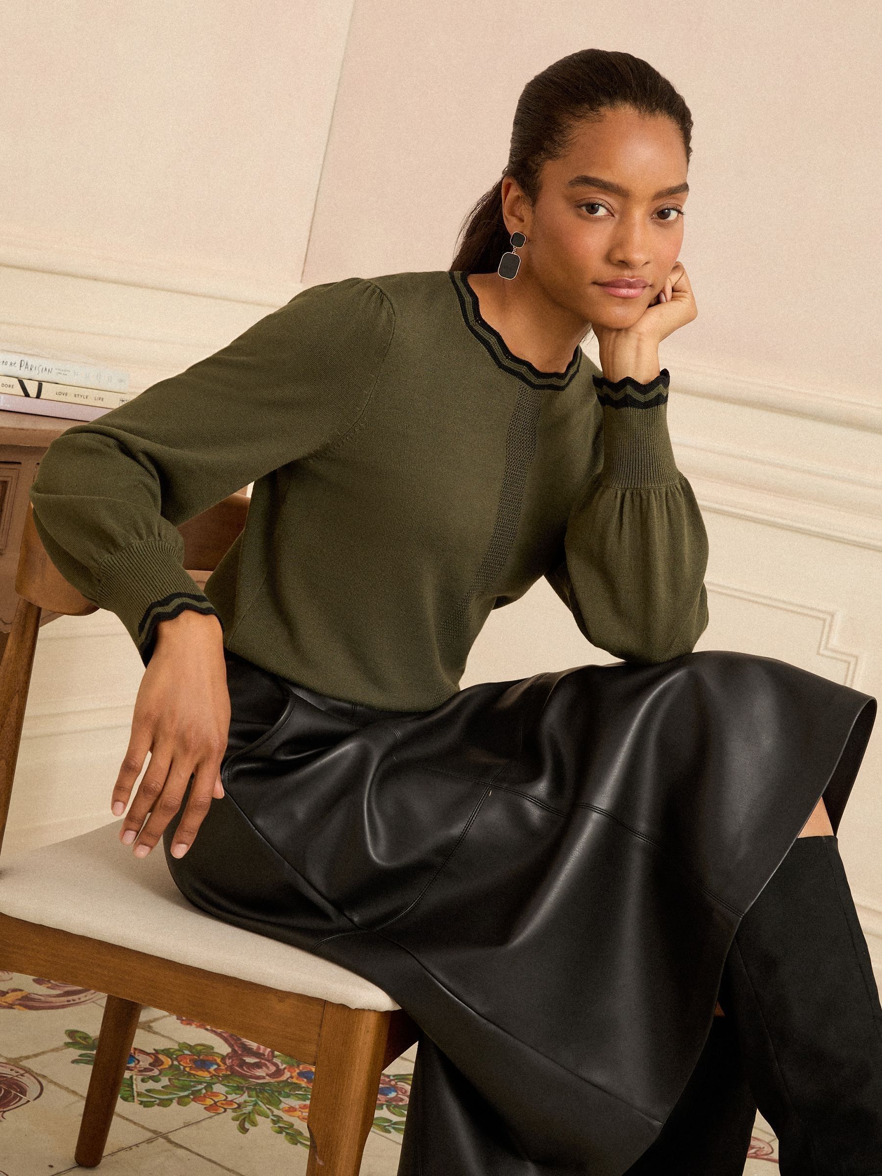 Olijfgroen - Love & Roses Scallop Knit Jumper