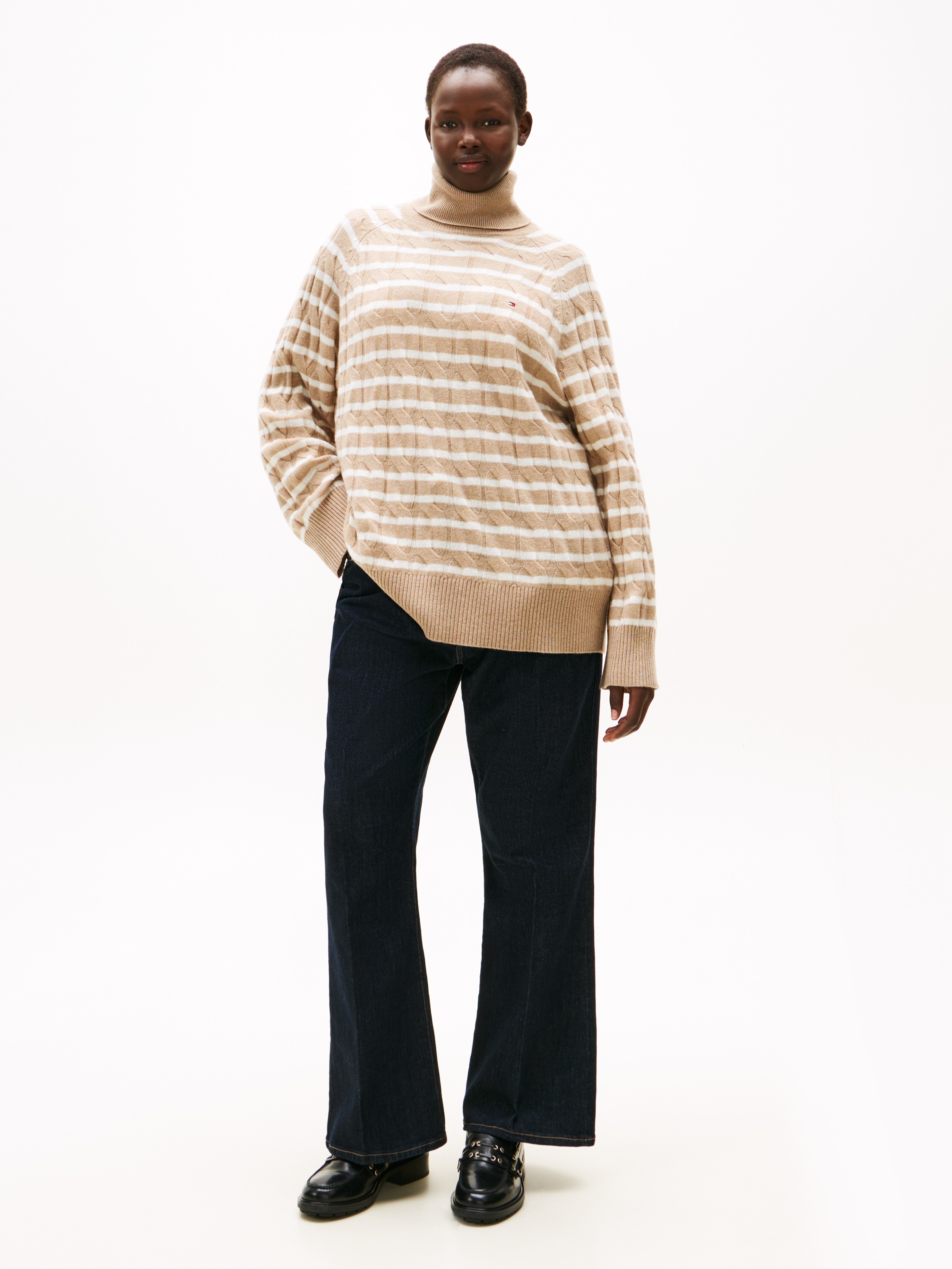 Tommy Hilfiger Curve Rollkragenpullover »CRV SOFT WOOL CABLE ROLL-NK SWT«, in grossen Grössen, mit Zopfmuster, aus reiner Wolle