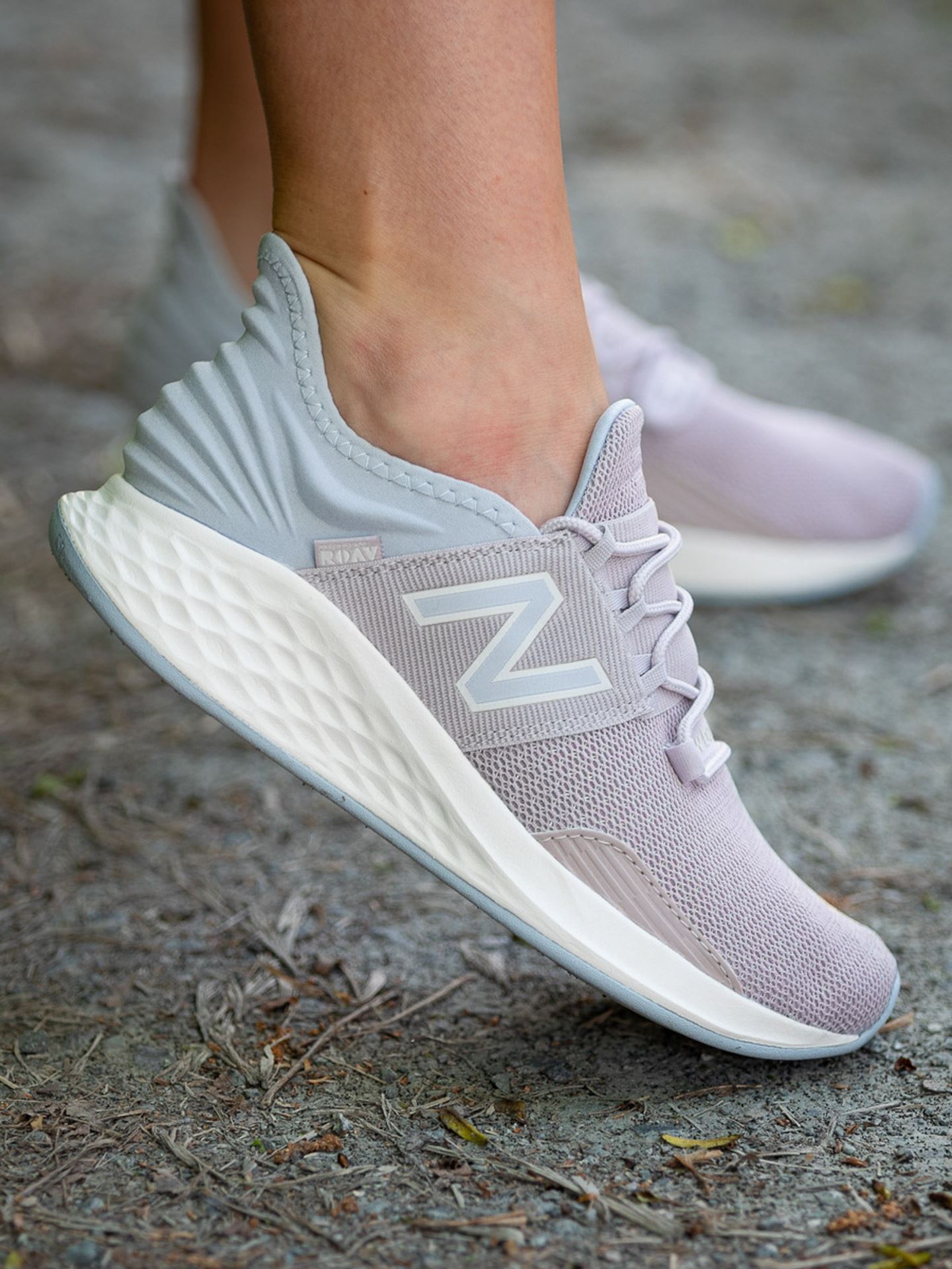 New Balance Fresh Foam Roav