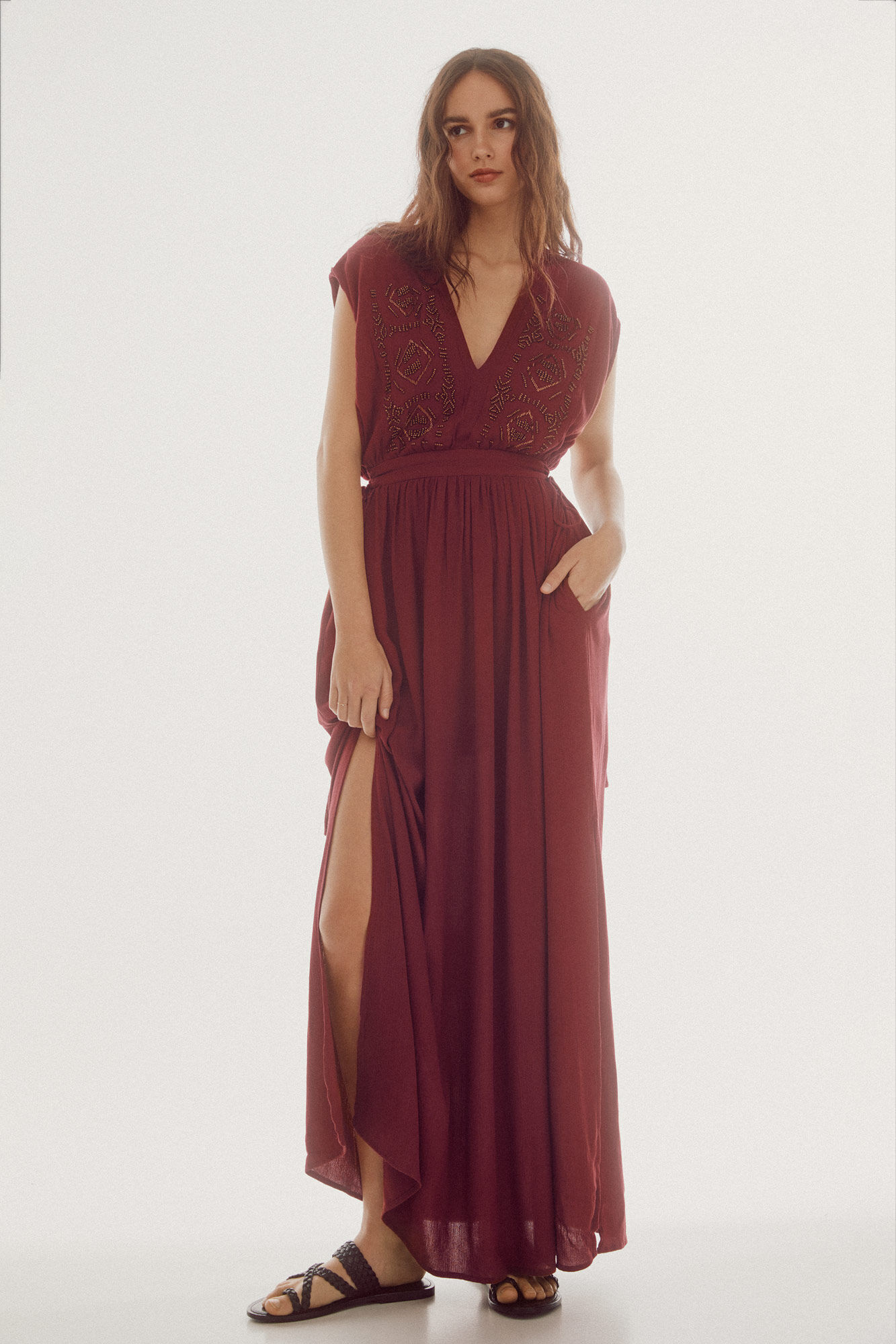 Vestido bordado abalorios - Vinho