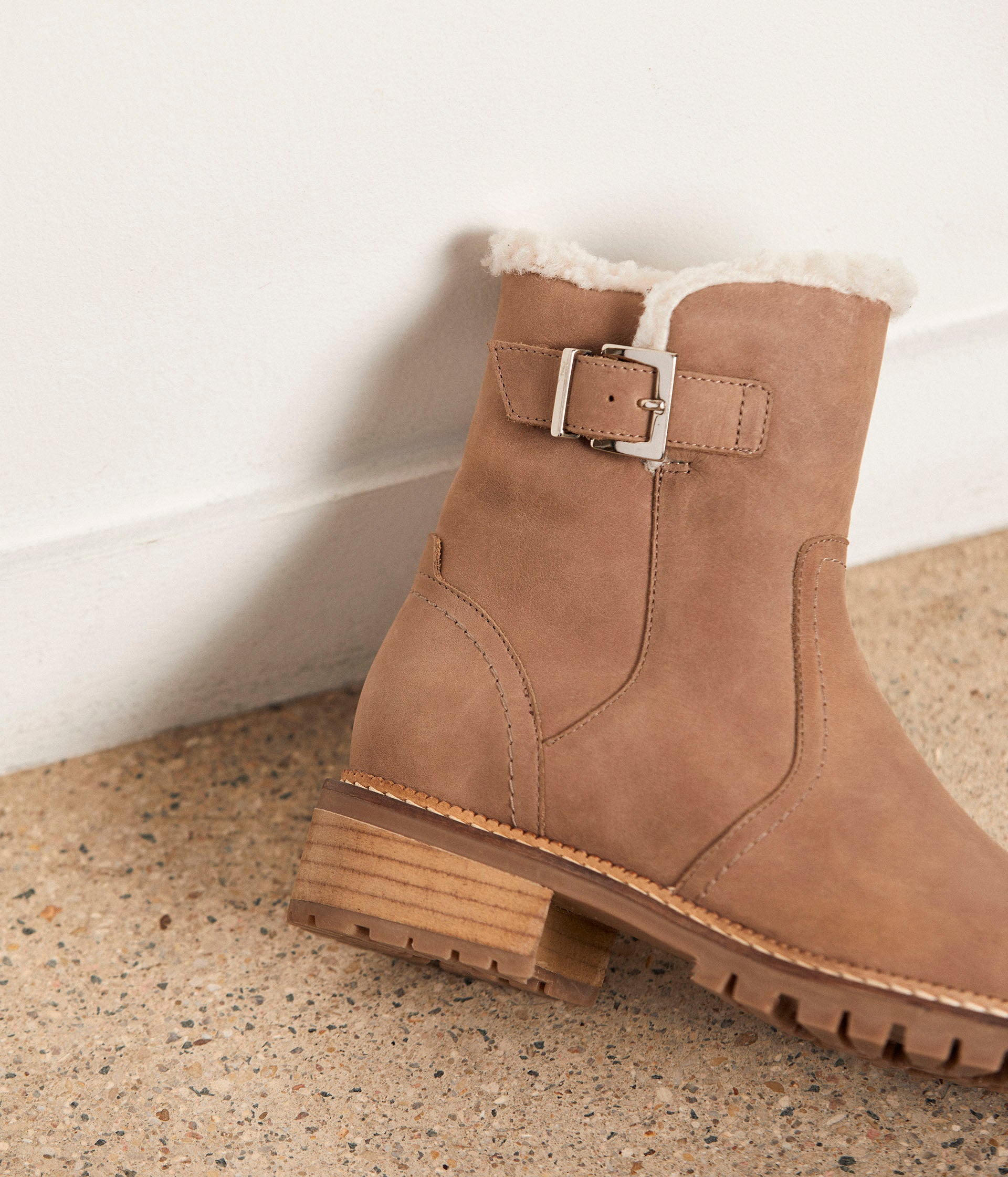 Boots fourrées beige Olga