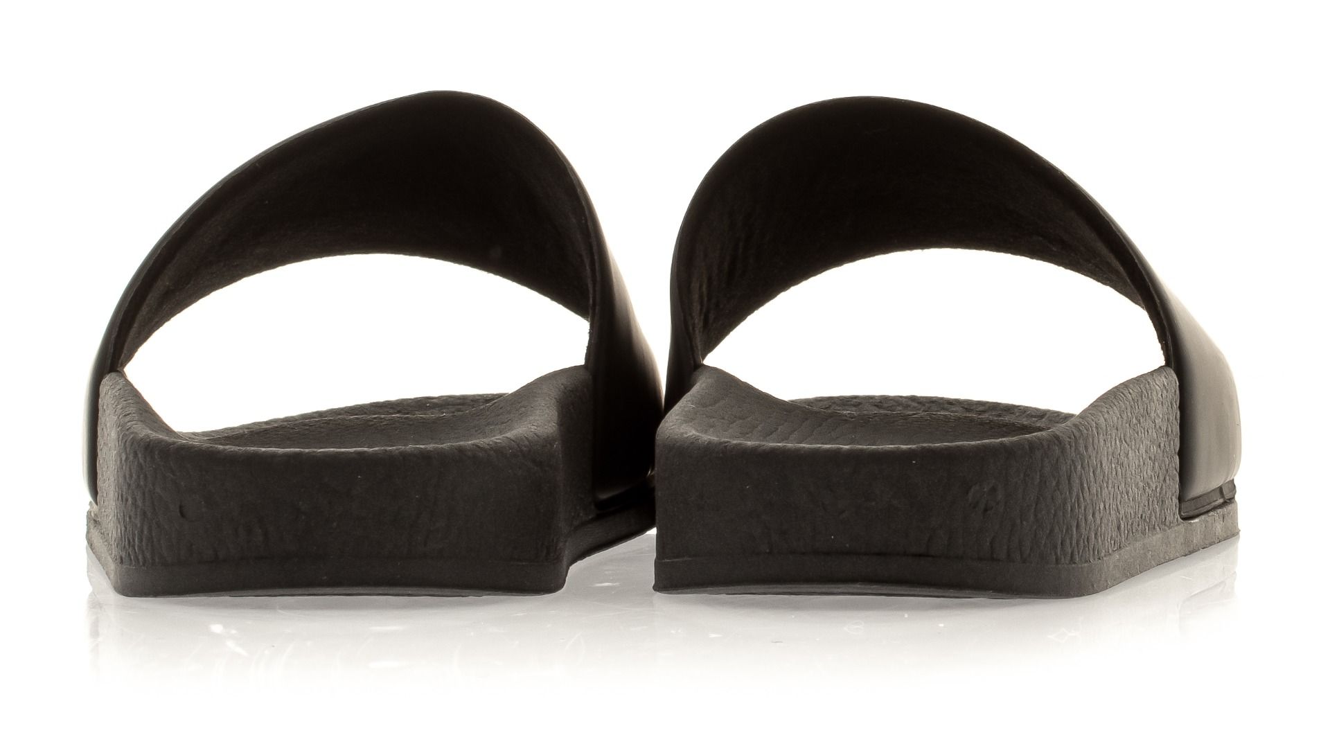 Dsquared2 ICON Slides