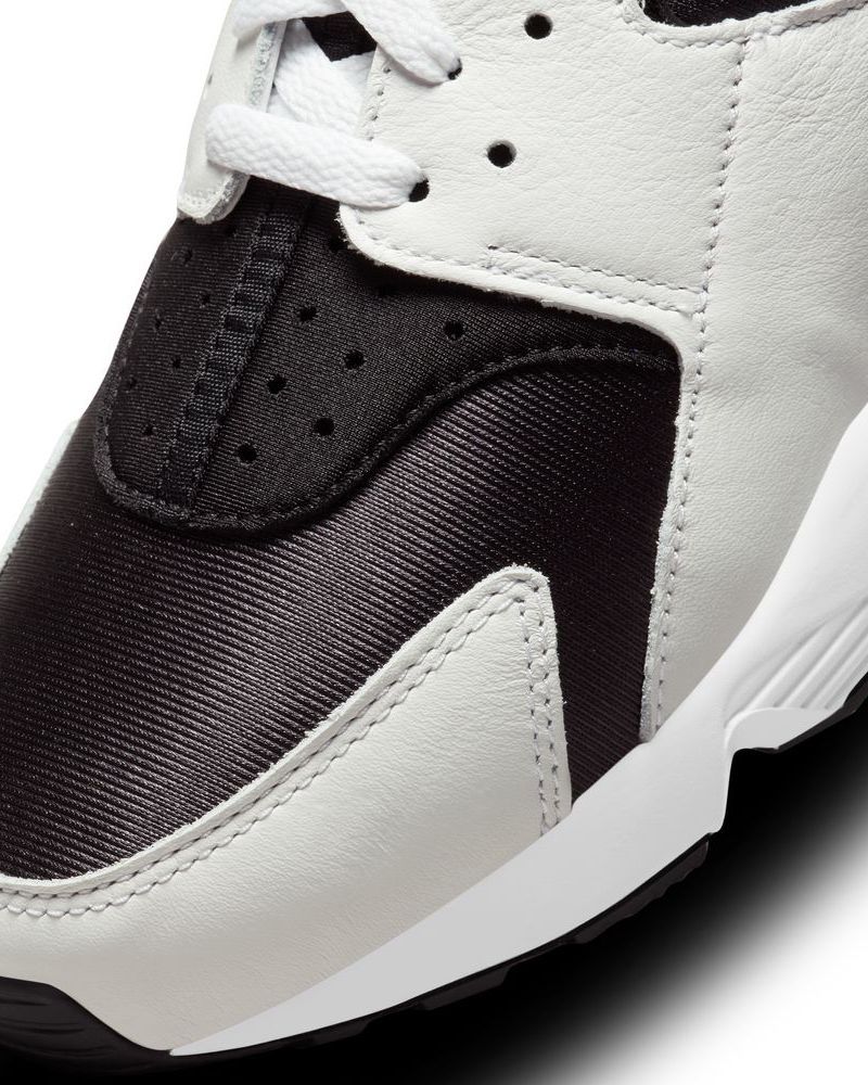 Chaussures Nike Huarache Noir & Blanc pour homme