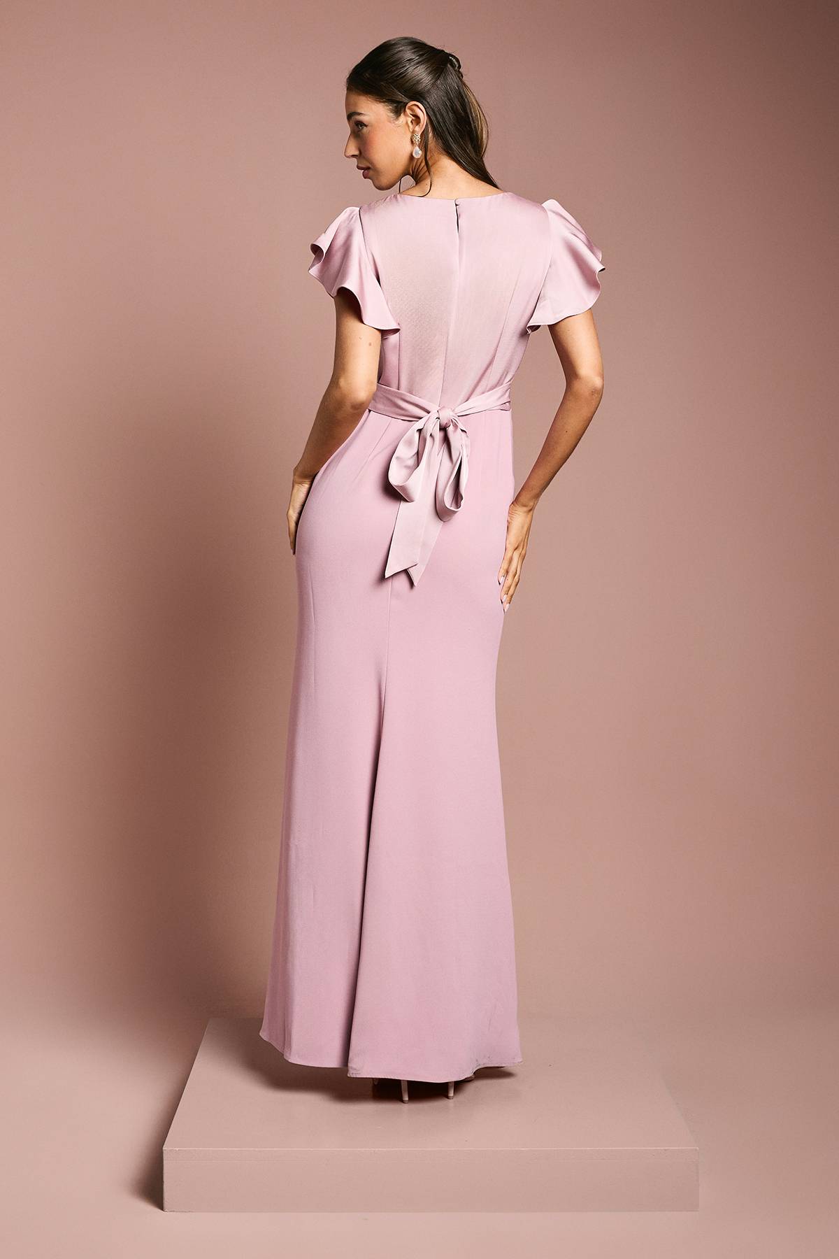 Coast Robe de Demoiselle d'Honneur Longue en Satin Coast Honoured à Col V et Manches Courtes Angel