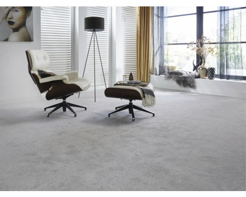 Percy lichtgrijs FB75 400 cm breed (per meter verkocht) gekreukt velours tapijt