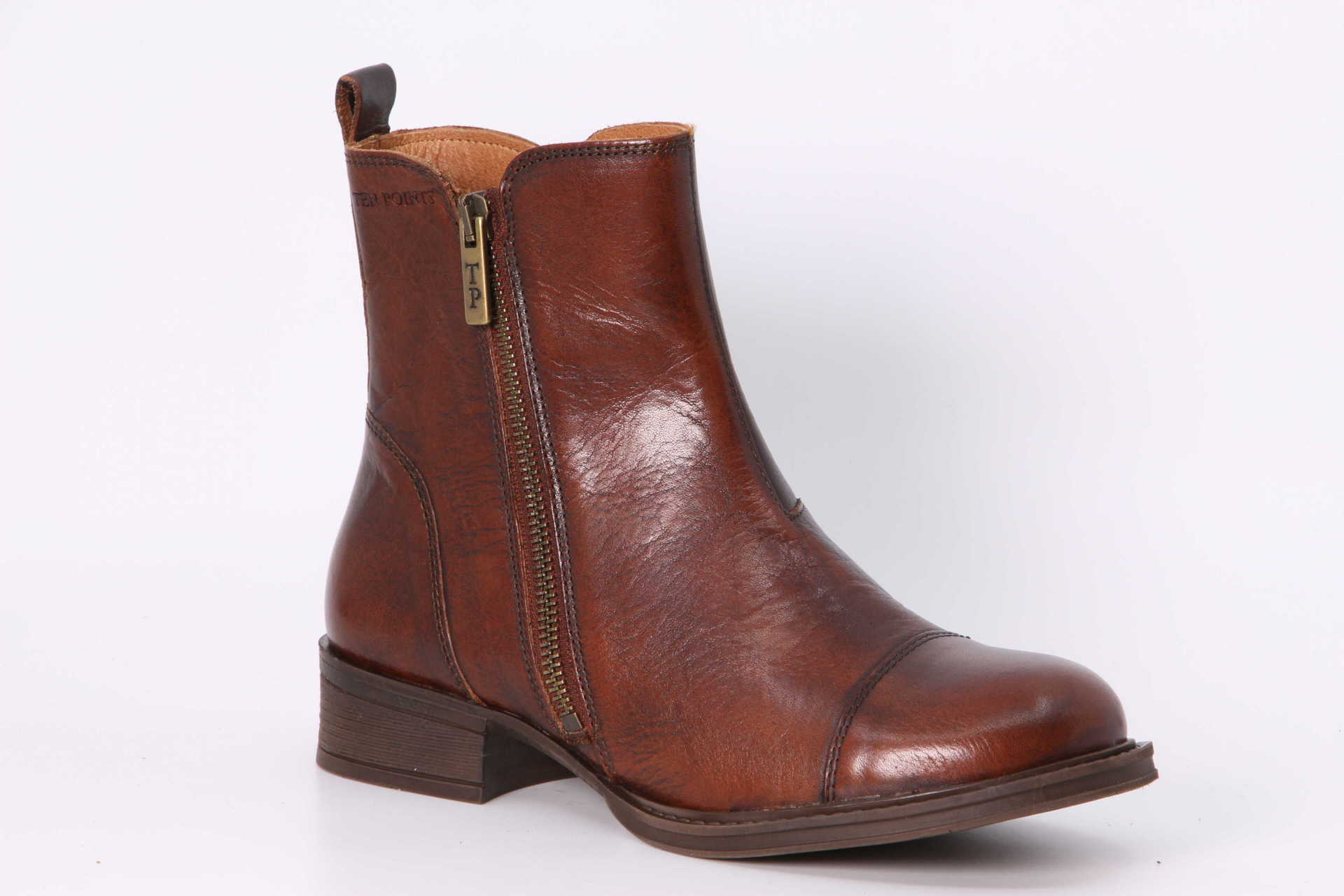 Ten Points Pandora Zip rust