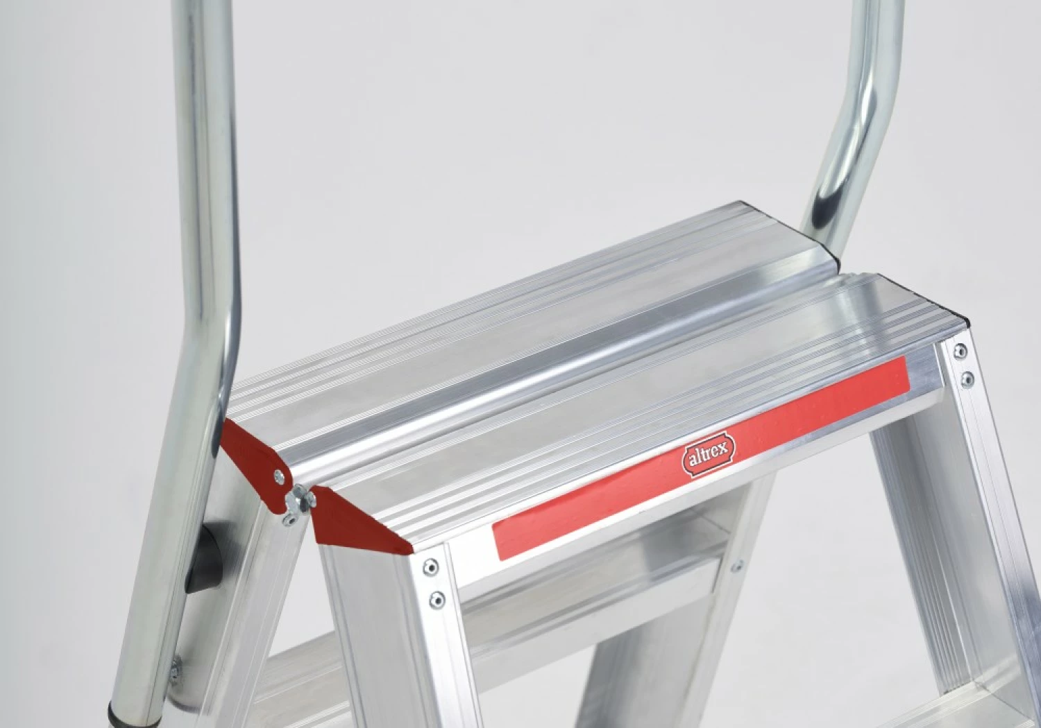 Altrex Sierra SDO 5 Dubbele trap - Aluminium - 2 x 5 treden - max. werkhoogte 3.20 m.