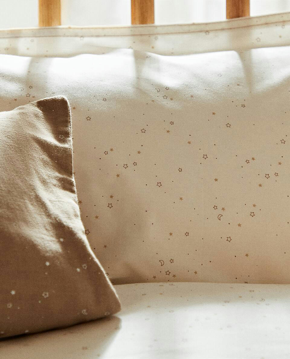 FRONHA DE LUAS E ESTRELAS