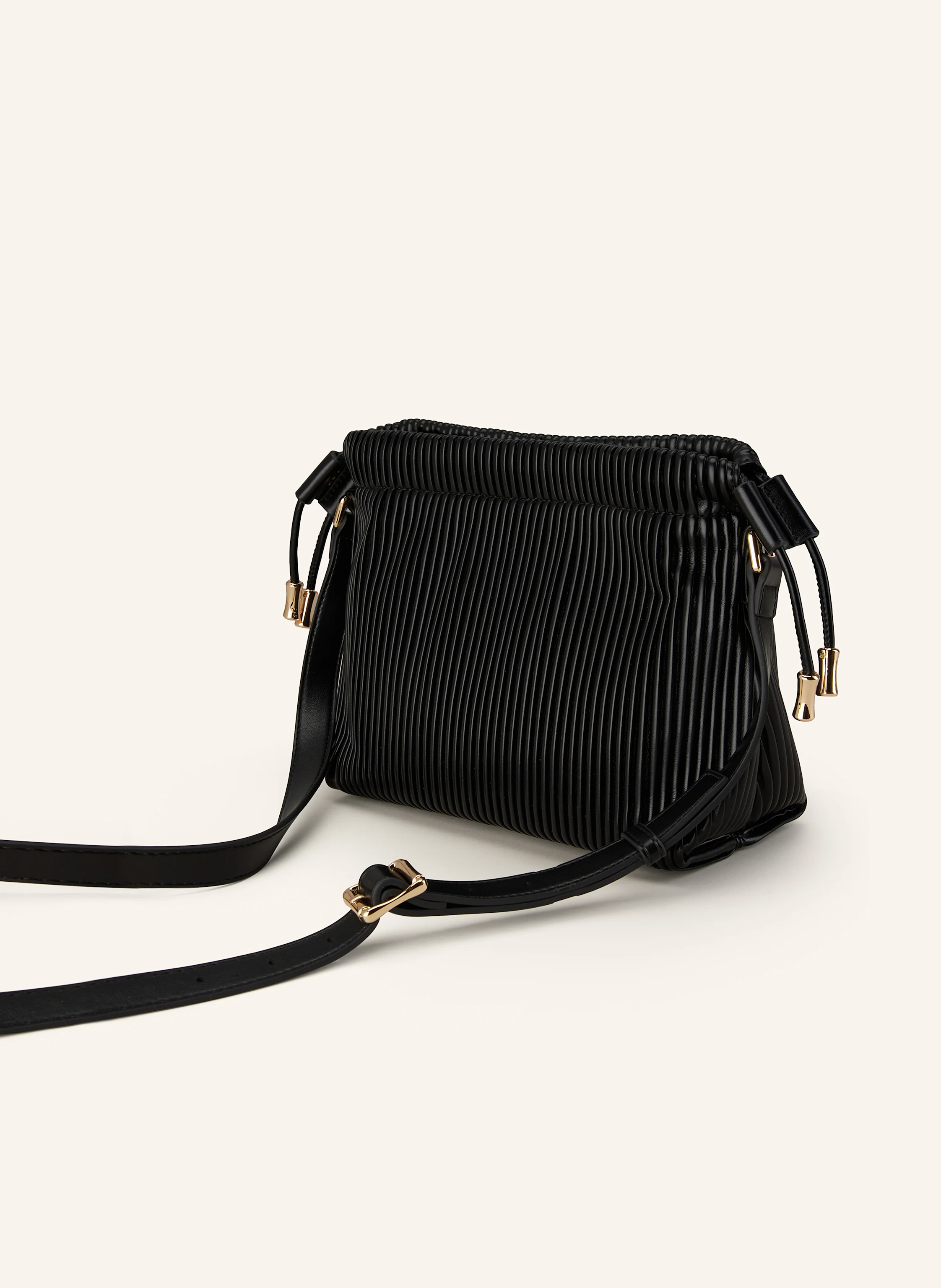 A.P.C. Umhängetasche NINON MINI