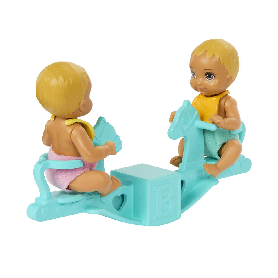 Barbie Skipper babysitter set