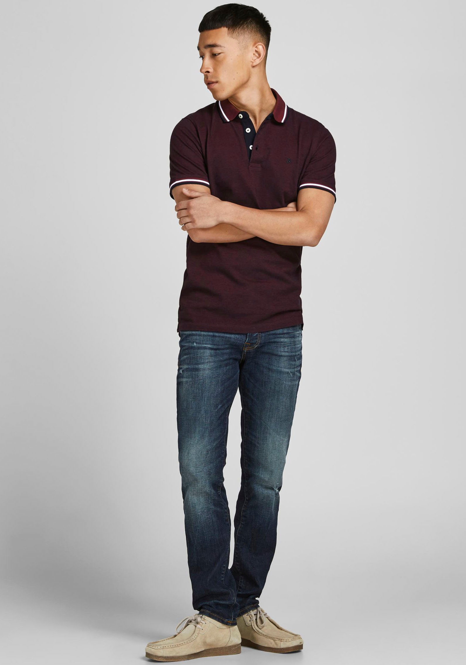Jack & Jones Poloshirt »JJEPAULOS  Poloshirt mit klassischem Kragen und figurbetonter Form«, Logostickerei, modisch, schmal, Baumwolle, Polokragen