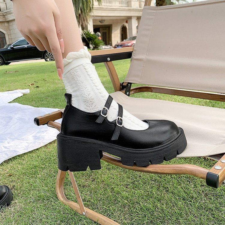 Bolitin - Mary Jane-schoenen met plateauhak en blokhak