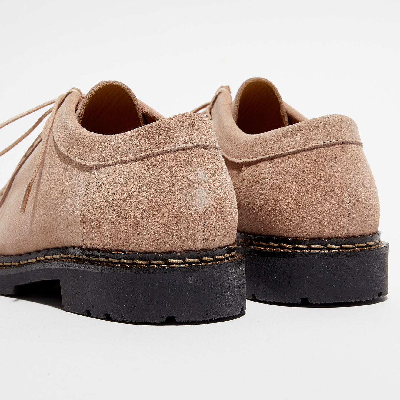 Apologie Studio Derbies en Velours de Cuir Loretta rose nude